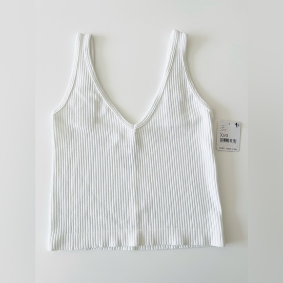 Free People White Tank Top. Size: XS/S - Picture 1 of 2